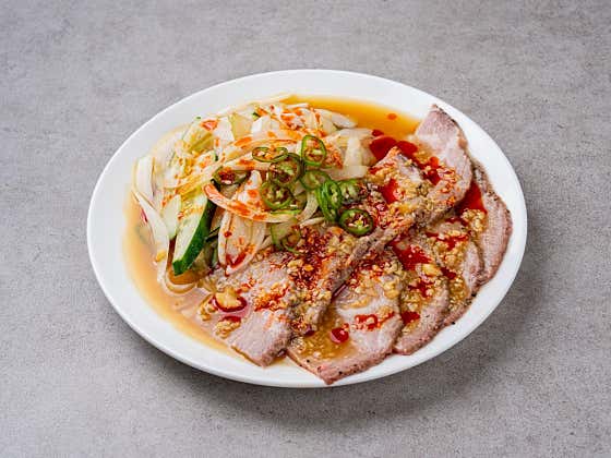 돈목살수비드냉채 메뉴 사진(네이버)