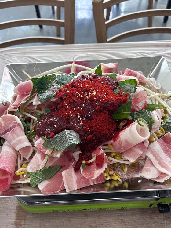콩불(콩나물+삼겹살) 메뉴 사진(네이버)