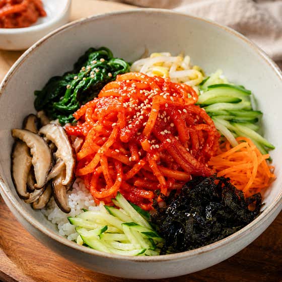 무생채 비빔밥 메뉴 사진(네이버)