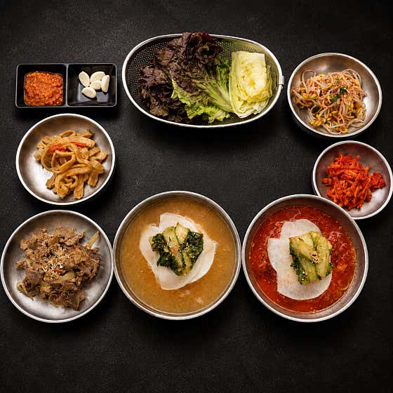 점심 특선 (돼지불백+부산밀면) 메뉴 사진(네이버)