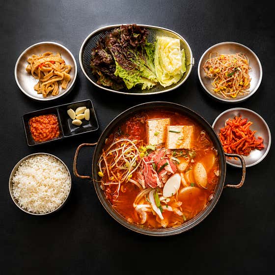 점심 특선 (김치찌개+계란후라이) 메뉴 사진(네이버)