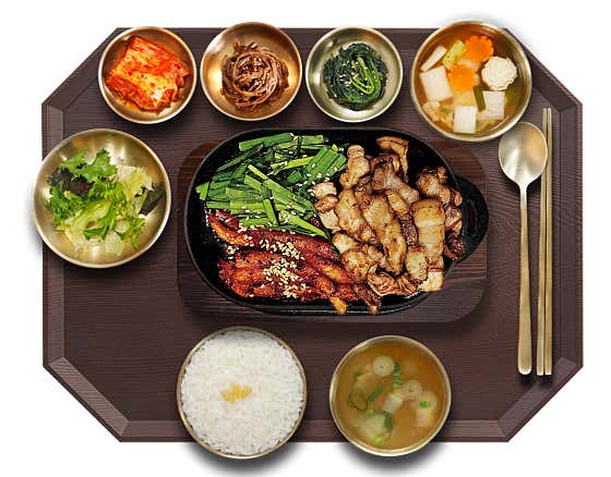 더덕 삼겹살 반상 메뉴 사진(네이버)