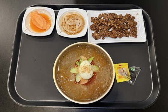 *평일점심특선*양념소갈비살 냉면정식 메뉴 사진(네이버)