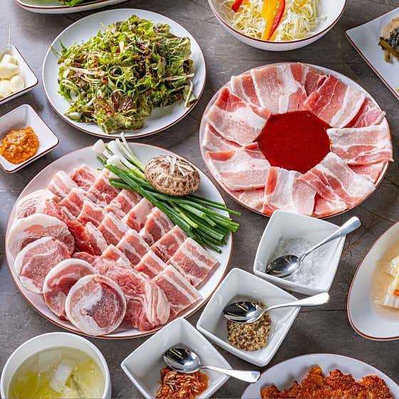 生돼지숯불구이 모듬 中 (500g) 메뉴 사진(네이버)