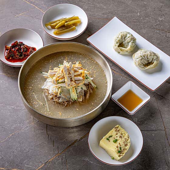 육전물냉면 + 왕만두 1개 메뉴 사진(네이버)
