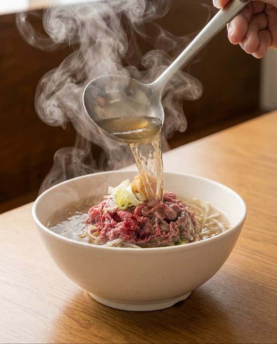 한우 포타이(한우생고기 샤브 쌀국수) 메뉴 사진(네이버)