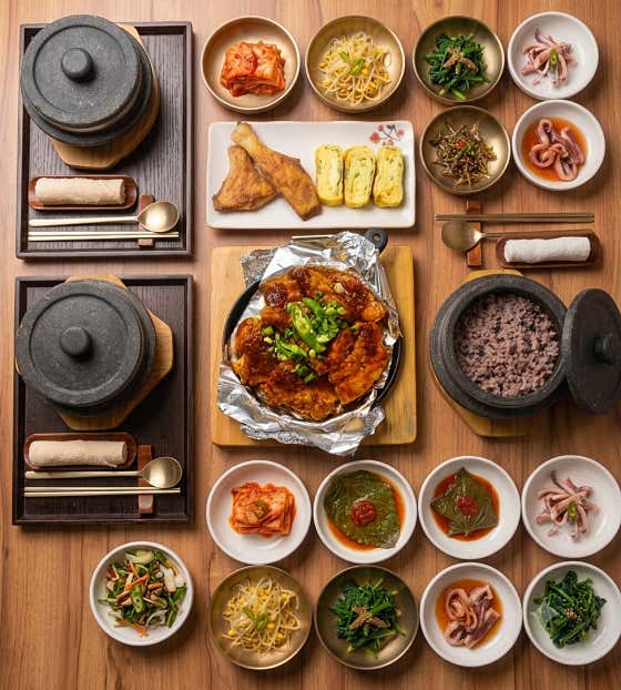 영양돌솥밥+고추장삼겹살 메뉴 사진(네이버)