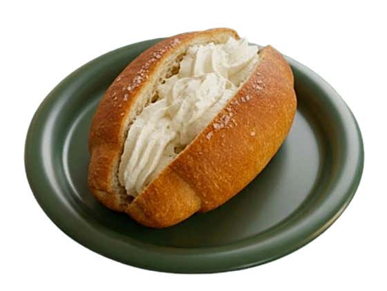 비법생크림 소금빵 메뉴 사진(네이버)