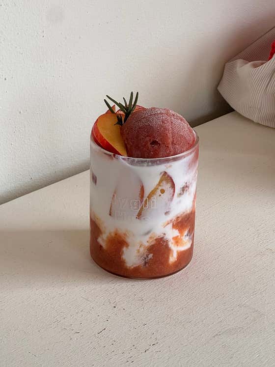 자두 셔벗라떼 메뉴 사진(네이버)