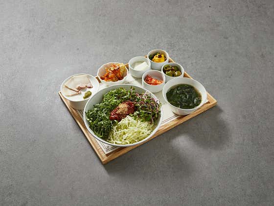 평일메뉴) 생채비빔밥 한상 메뉴 사진(네이버)