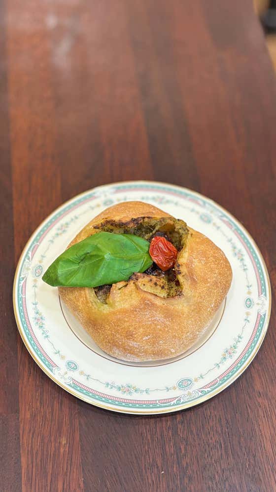바질토마토치아바타 메뉴 사진(네이버)
