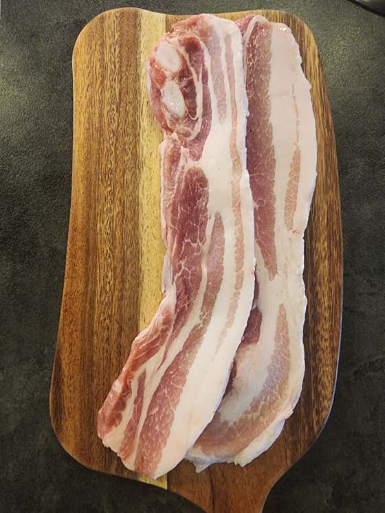 한돈삼겹살200g 메뉴 사진(네이버)