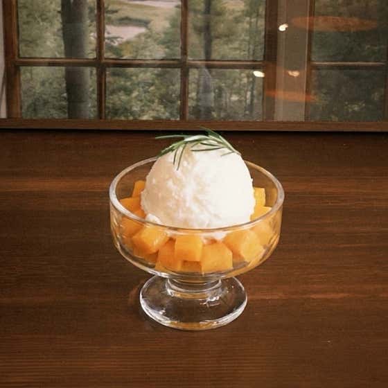 망고 요거트 아이스크림 메뉴 사진(네이버)