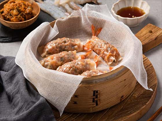 새우 김치만두 (1팩 6개) 메뉴 사진(네이버)