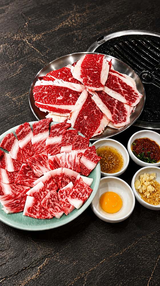 1++숯불차돌,생차돌사시미500g 메뉴 사진(네이버)