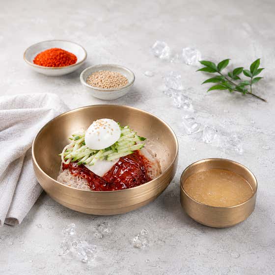 (계절메뉴)비빔냉면 메뉴 사진(네이버)