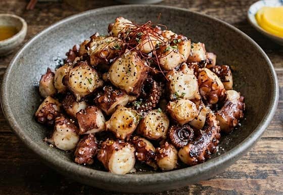 문어다리 버터구이 메뉴 사진(네이버)