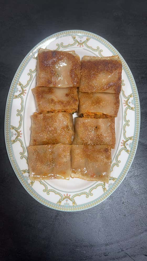 바삭매콤 김치전병 메뉴 사진(네이버)