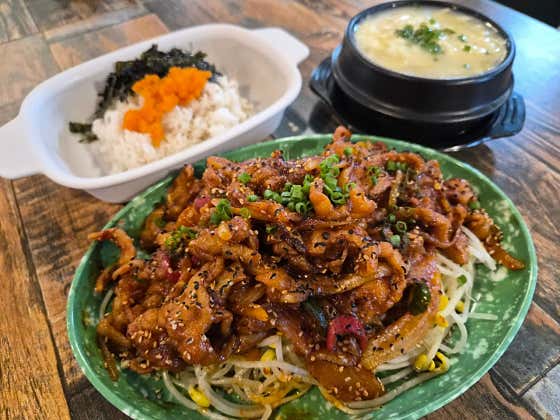 무뼈닭발볶음셋트 메뉴 사진(네이버)