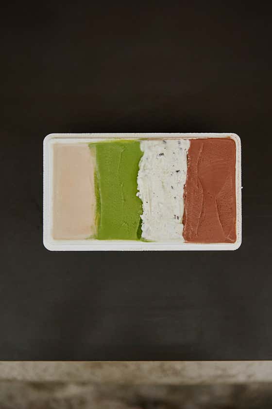 To-go LARGE (4가지 맛) 메뉴 사진(네이버)