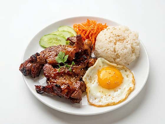 껌승(돼지갈비 덮밥) 메뉴 사진(네이버)