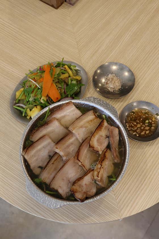 지리산청 흑돼지 수육 메뉴 사진(네이버)