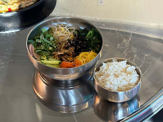 뿔소라 비빔밥 메뉴 사진(네이버)