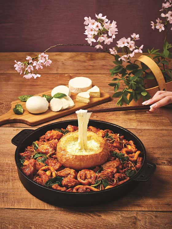 700시간숙성자연산치즈빠네퐁듀닭갈비2 메뉴 사진(네이버)
