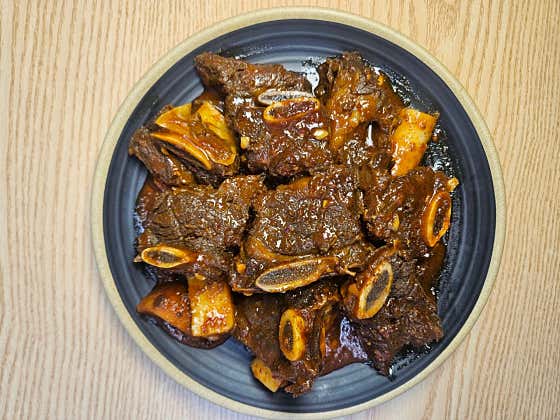 소갈비찜(간장/양념 택1) 메뉴 사진(네이버)