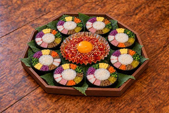보석 육회 김밥 메뉴 사진(네이버)