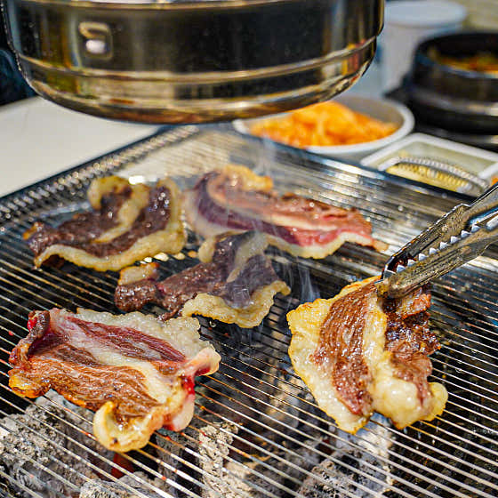 1++한우손차돌 메뉴 사진(네이버)
