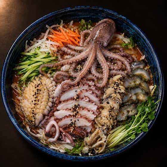 산낙지 해산물 물회 메뉴 사진(네이버)