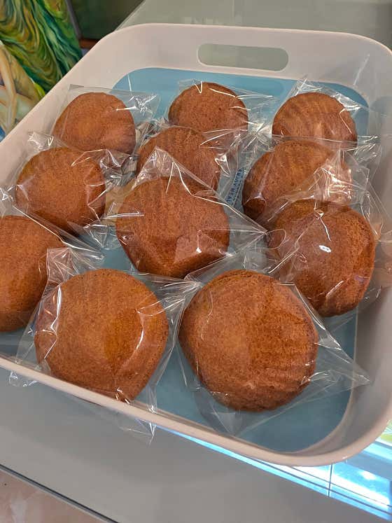 기본 마들렌 메뉴 사진(네이버)