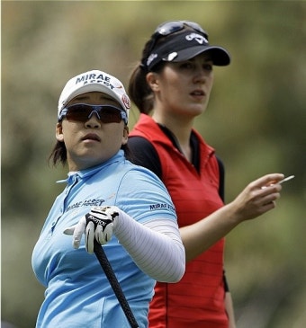 [한국 골퍼의 지존 자존심][LPGA][종합]신지애 첫 승 실패, 산드라 갈에게 1타 뒤진 준우승