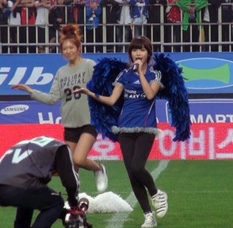 수원월드컵 경기장, 아이유 공연 모습