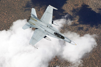 다국적훈련 Pitch Black 2010 (PB10)중 비행하는 호주공군 F/A-18 전투기