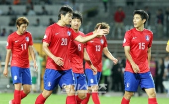120612 브라질 월드컵 최종예선 2차전 대한민국 vs 레바논 구자철 외 사진 모음 - 4
