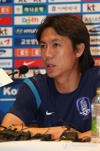 120702 KFA 및 축구국가대표팀 하이트진로 공식후원계약 조인식 및 기자회견(홍명보 감독님, 기성용, 구자철 선수) 사진 모음