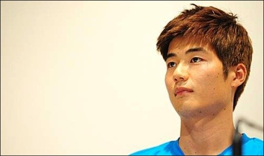 FC서울, 포항스틸러스에 4-1 대승! 기성용 이적 이슈로 뜨거웠던 경기장