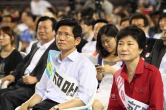 박근혜 김문수후보 갈등비화 박사모게시판 염산테러까지 하고 싶다말해