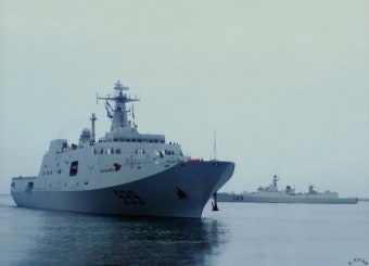 Type 071 상륙함 3번함 창바이산 (백두산)을 준비하는 중국 해군