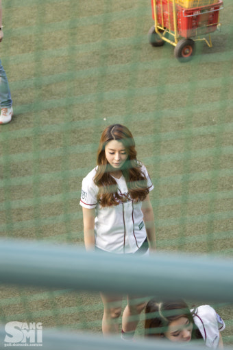 120607 목동구장 헬로비너스 직찍+직캠(유아라)