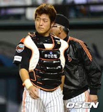 준플레이오프 1차전에서 부상당한 강민호선수입니다