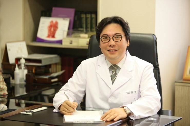 이세영, 유명 성형외과 상담실장 제안 거절...방송활동 유지할 것