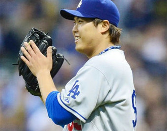 류현진 7과1/3 이닝 2실점 ‘시즌5승’