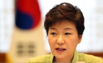 통일은 대박이다 박근혜 대통령 생이별한 이산가족 상봉 소원