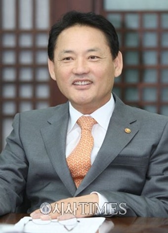 유인촌 전 문화체육관광부 장관 서울종합예술학교 특강