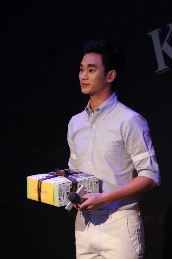 뚜레쥬르 순치즈와 함께하는 김수현 팬미팅 현장 스케치 #2