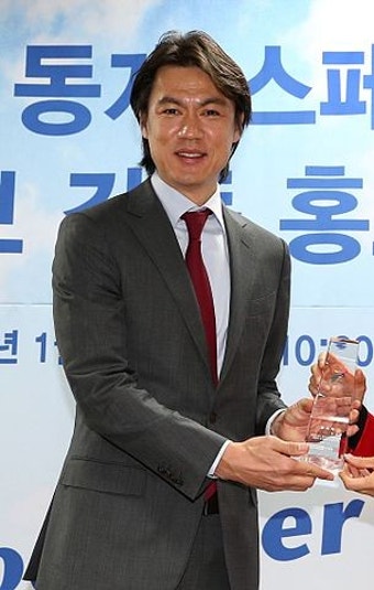 홍명보 자진사퇴 가능성과 한국 차기감독