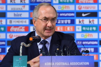 슈틸리케 감독 첫 데뷔전 “무실점으로 승리하겠다”